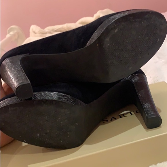 Franco Sarto Black Suede Pumps - Picture 7 of 7